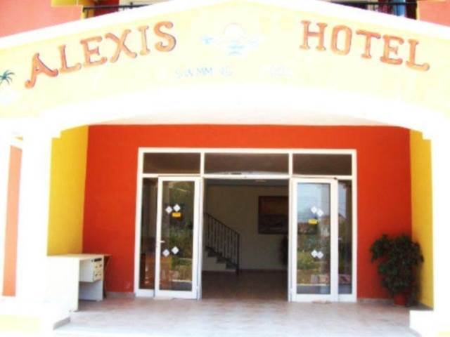 Hotel Alexis Pool