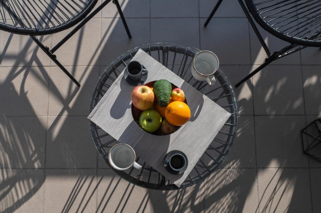 Bright 3bdr With Roofgarden, Jacuzzi Apartment *