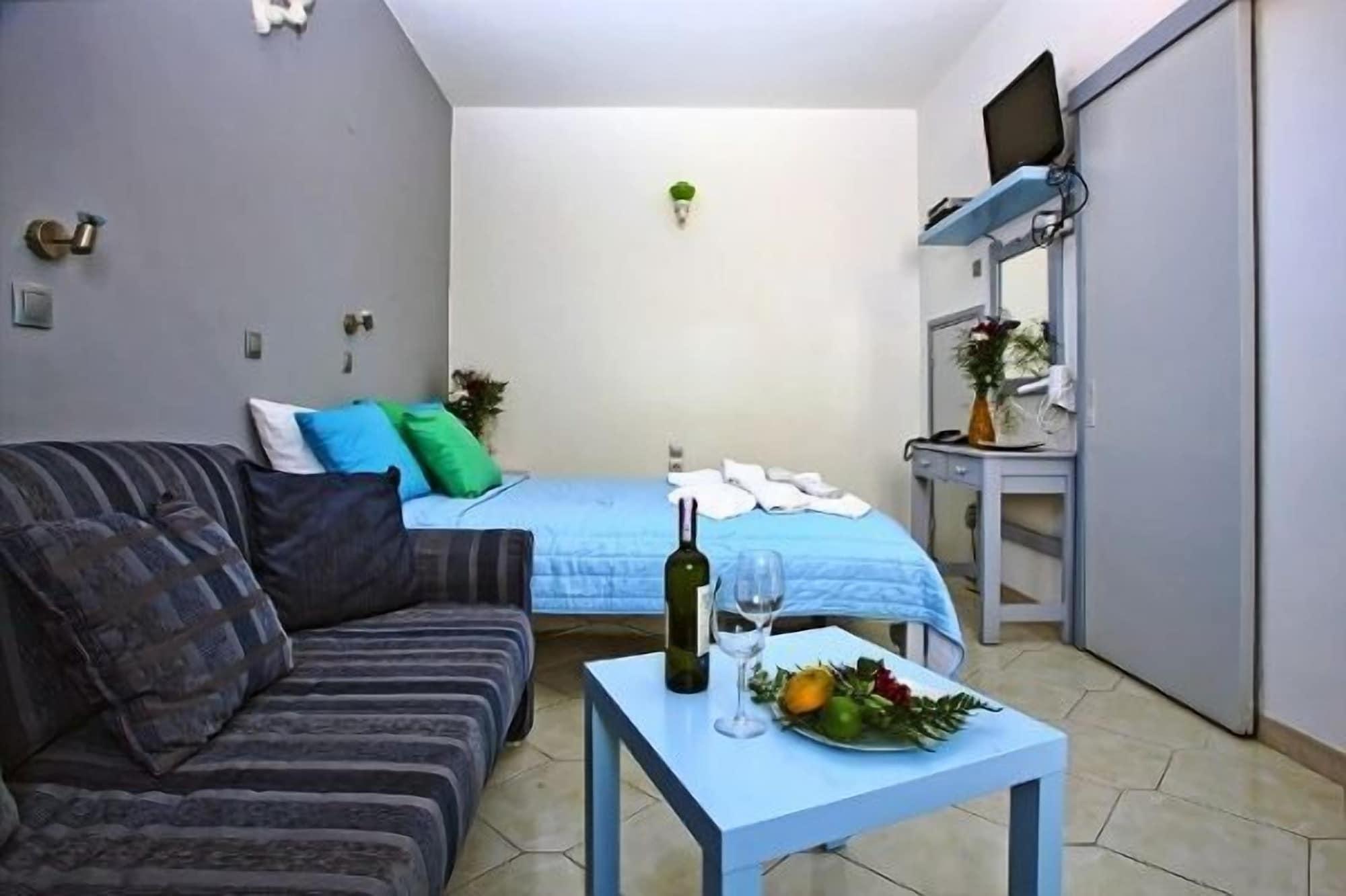 Aparthotel Xenones Lindos (Rhodes)