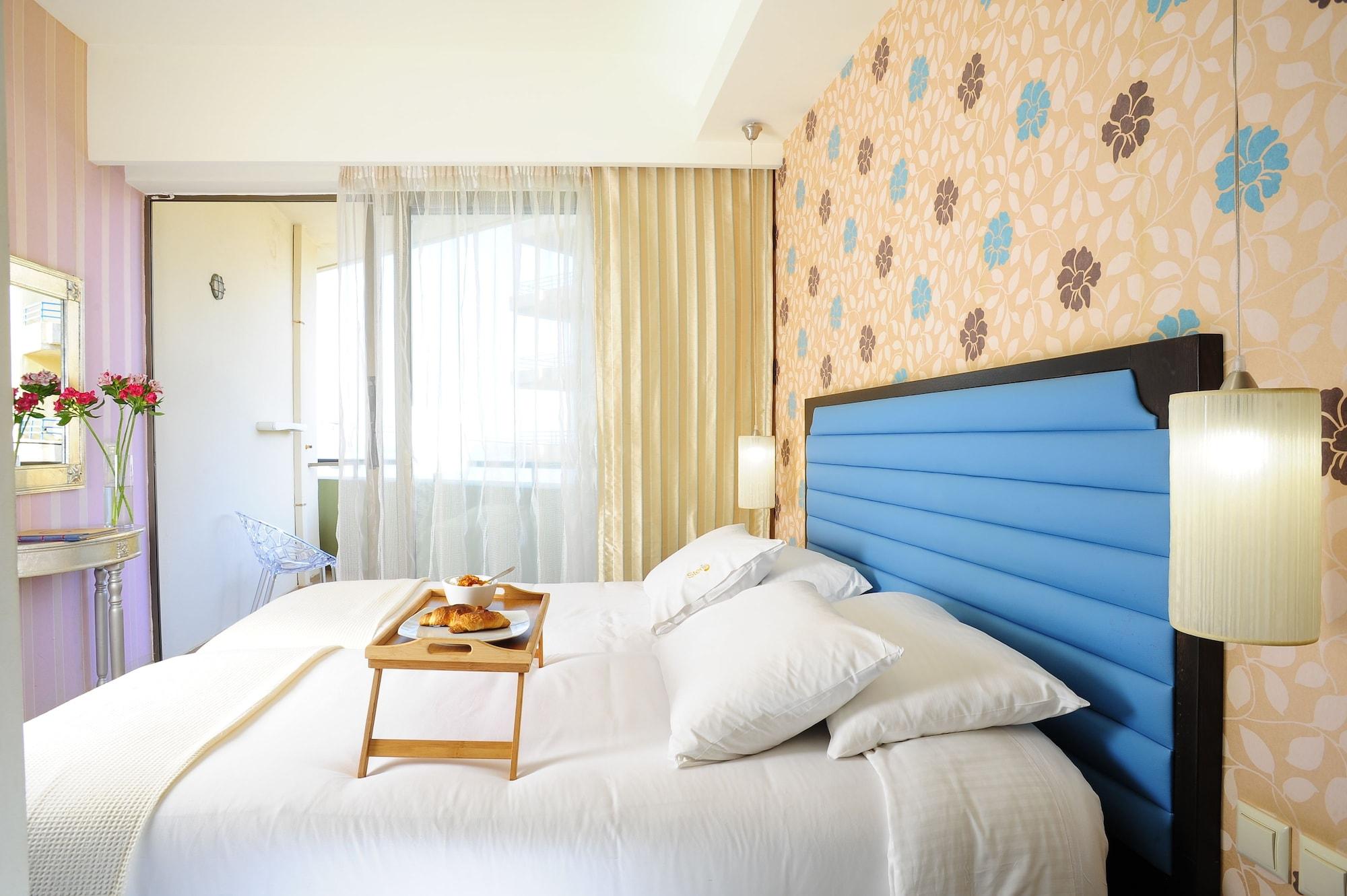 Steris Elegant & Aparthotel
