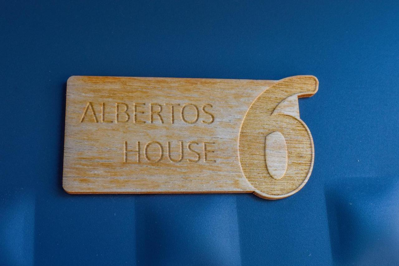 Albertoshouse Skiathos Town
