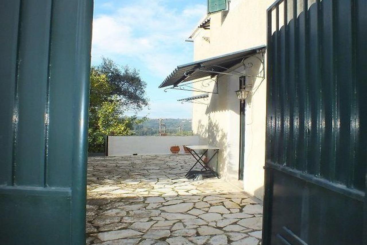 Apartment Conti Gastouri (Corfu)