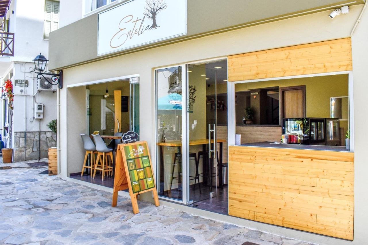 Entelia 3* Skiathos Town
