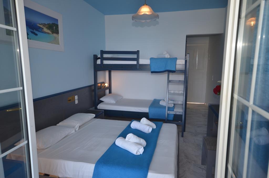 Elena Hotel 3*