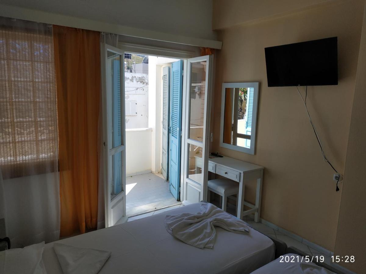 Renia 3* Agia Pelagia (Crete)