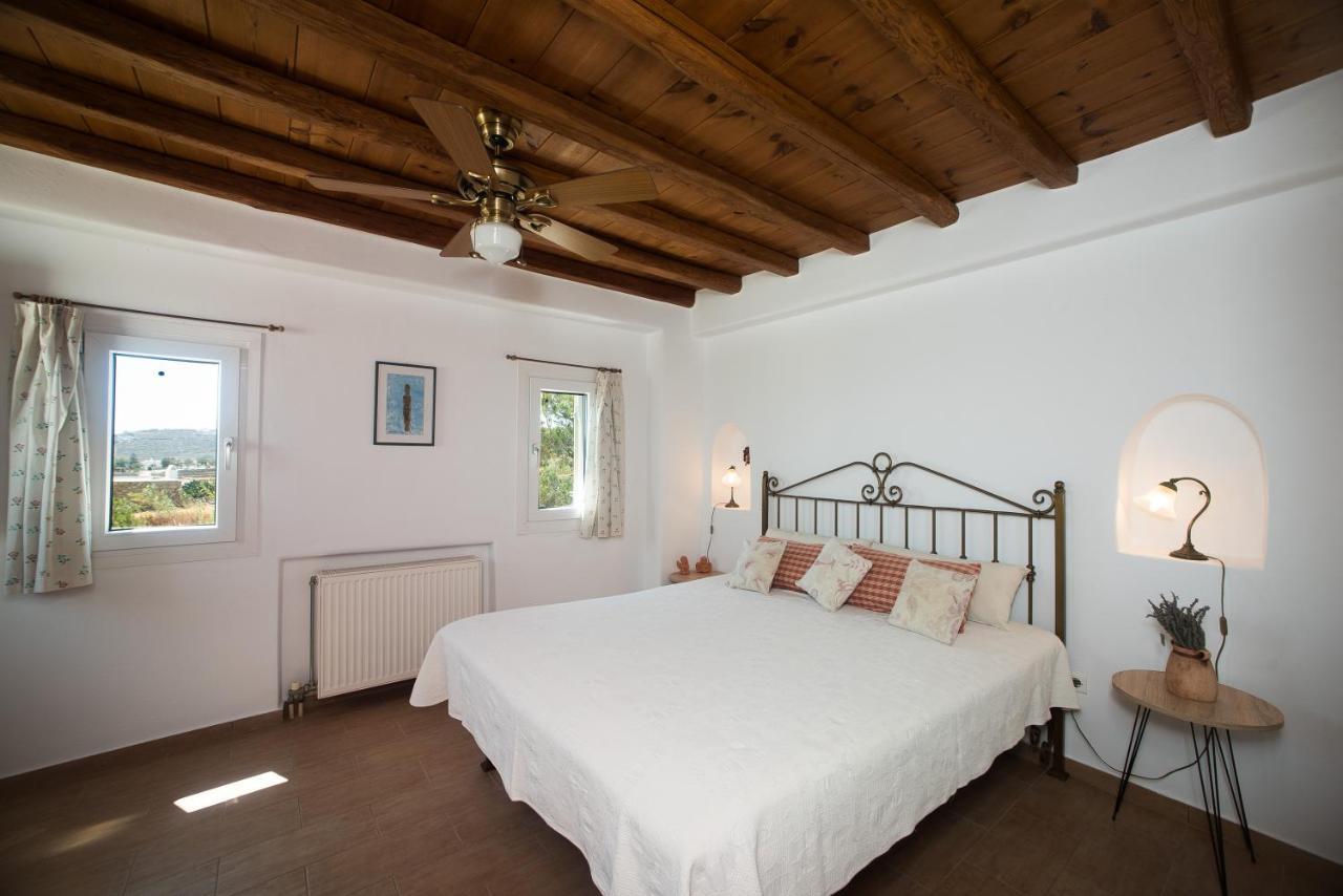 Abella Paraga Mykonos, Traditional With Amazing Sea View, Up To 6 People Villa