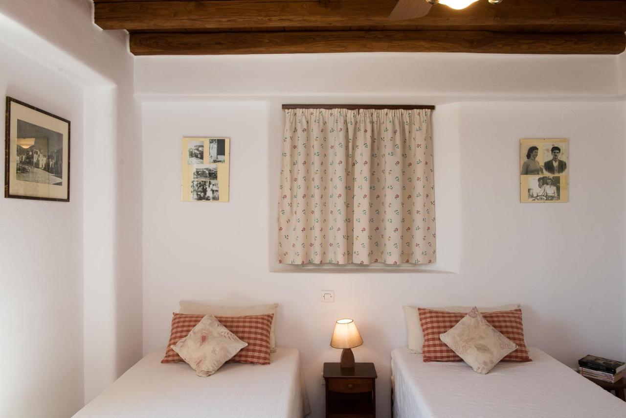 Abella Paraga Mykonos, Traditional With Amazing Sea View, Up To 6 People Villa *