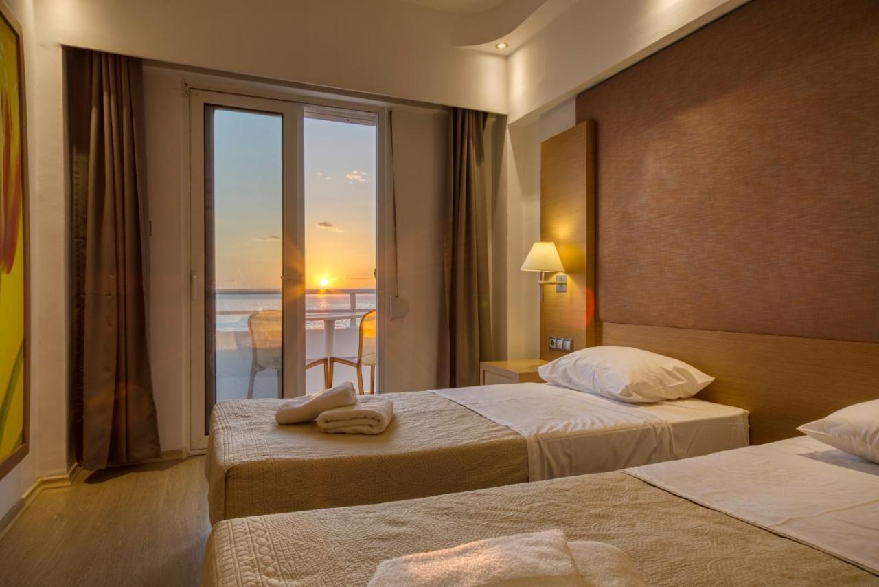 Hotel Four Season Colorado Hotel (Adults Only) 2*