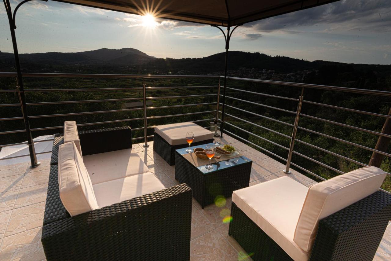 Holiday home Olea Stone House Near The Sea Notos