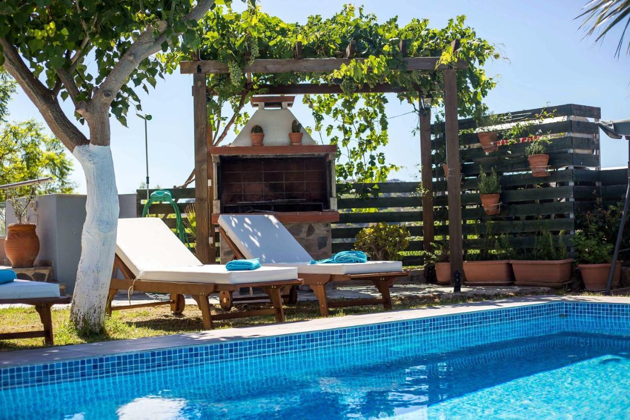 Athina's With Heated Pool Koskinou (Rhodes)