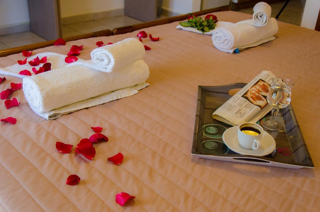 Polykratis Guest house Skiathos Town