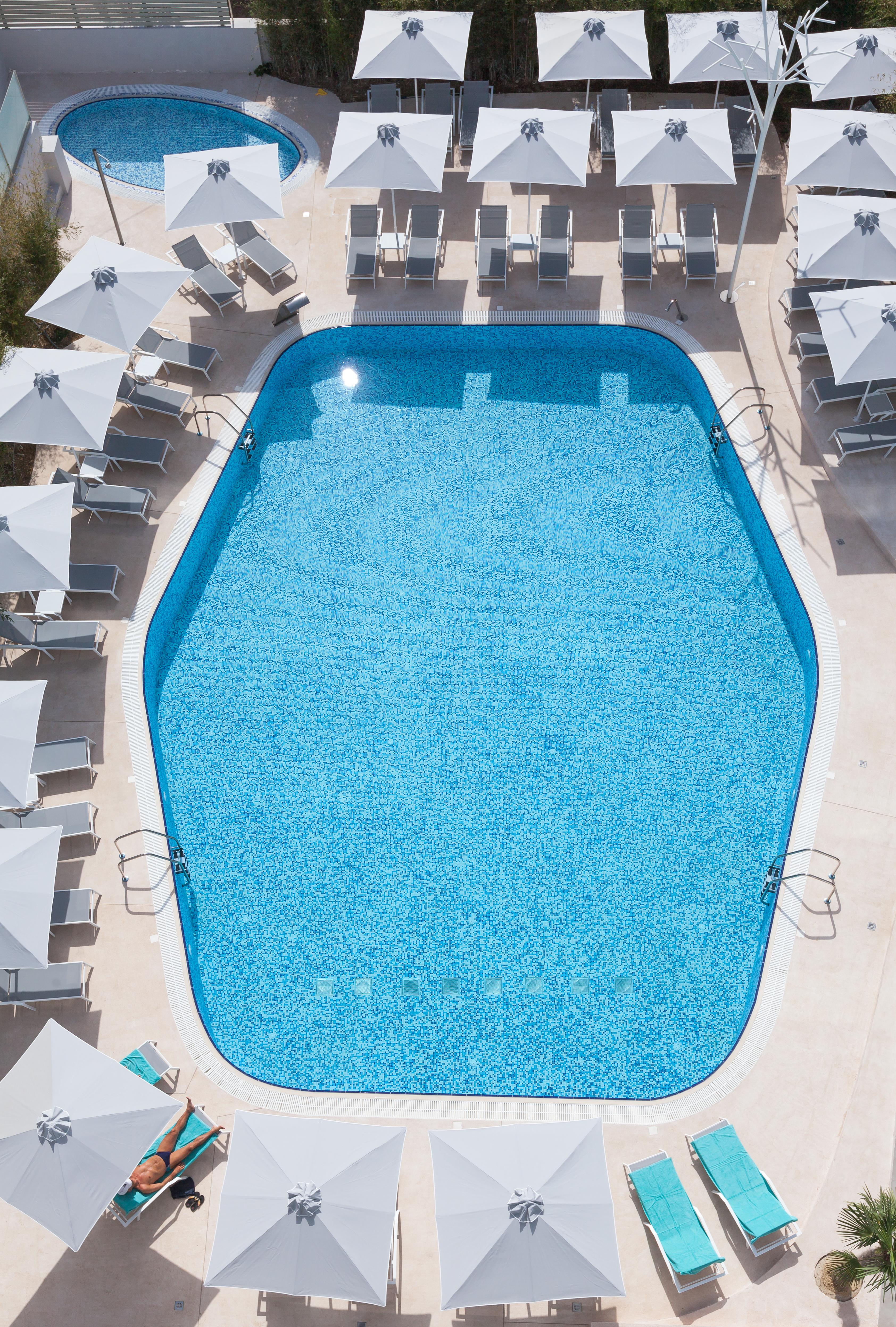 Hotel Blue Lagoon 4*