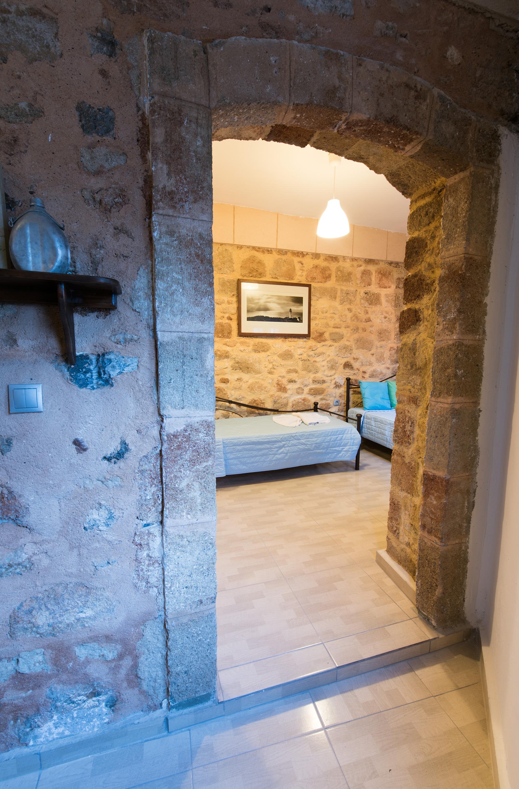 Xenones Aparthotel 3*