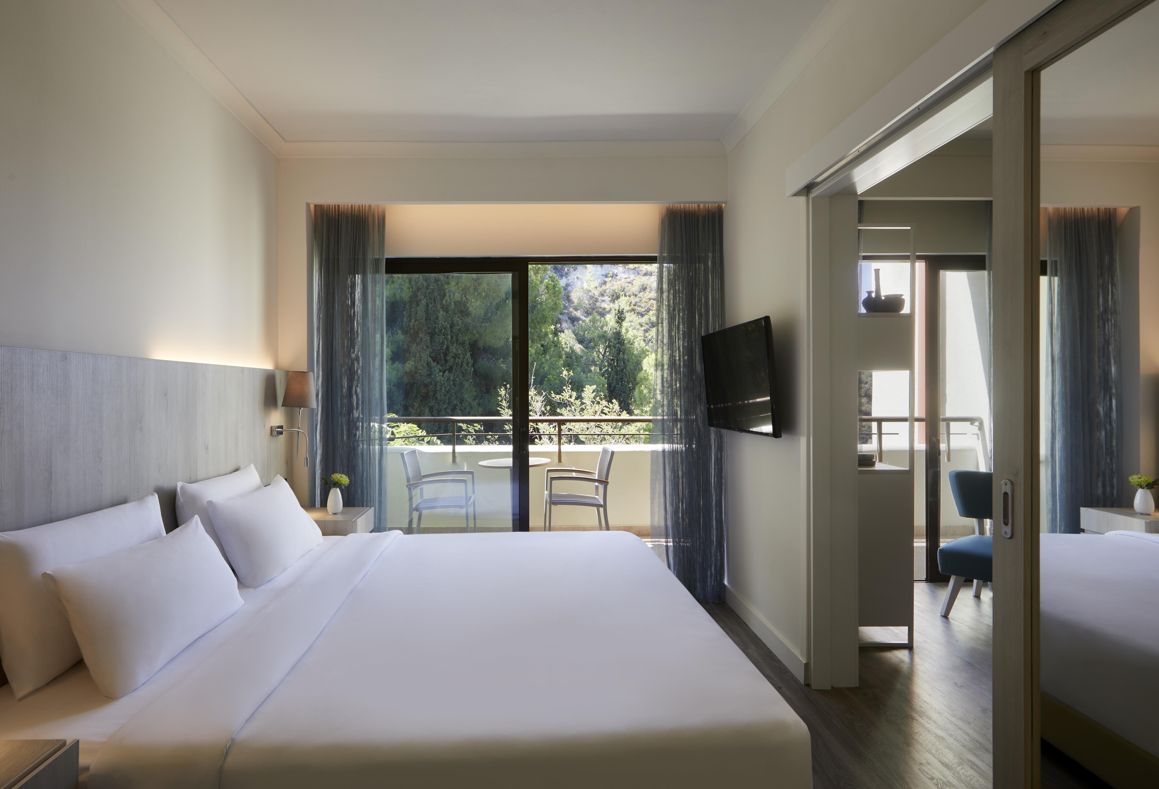 Hotel Amus &