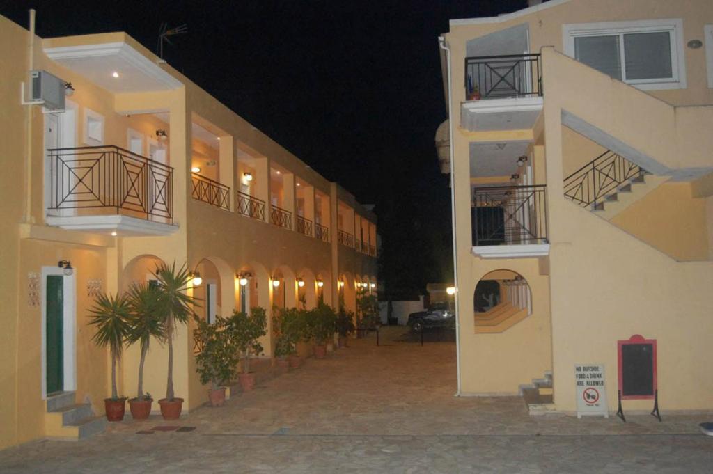 Aparthotel Lemon Grove And