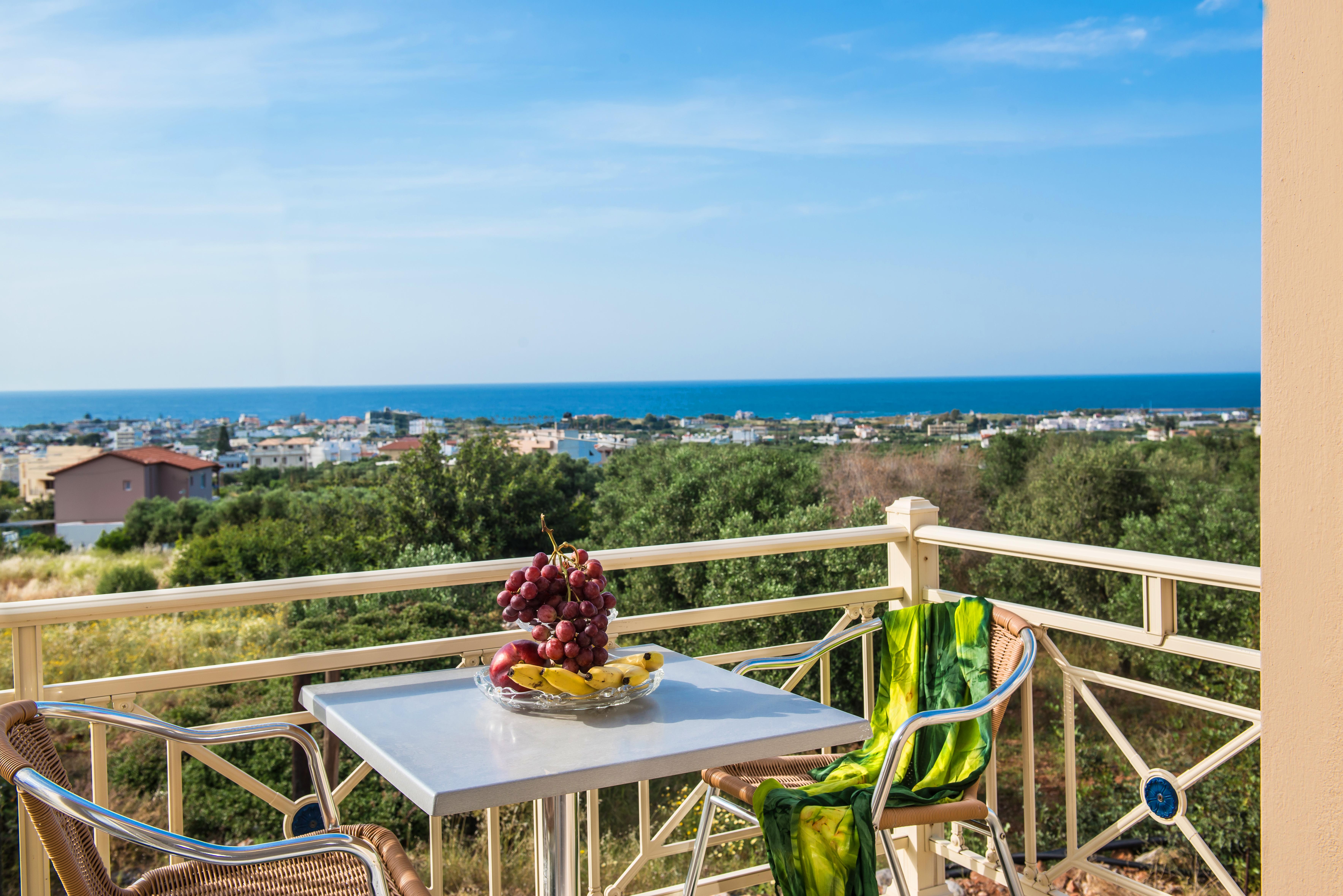 Notos Heights & 3* Malia (Crete)