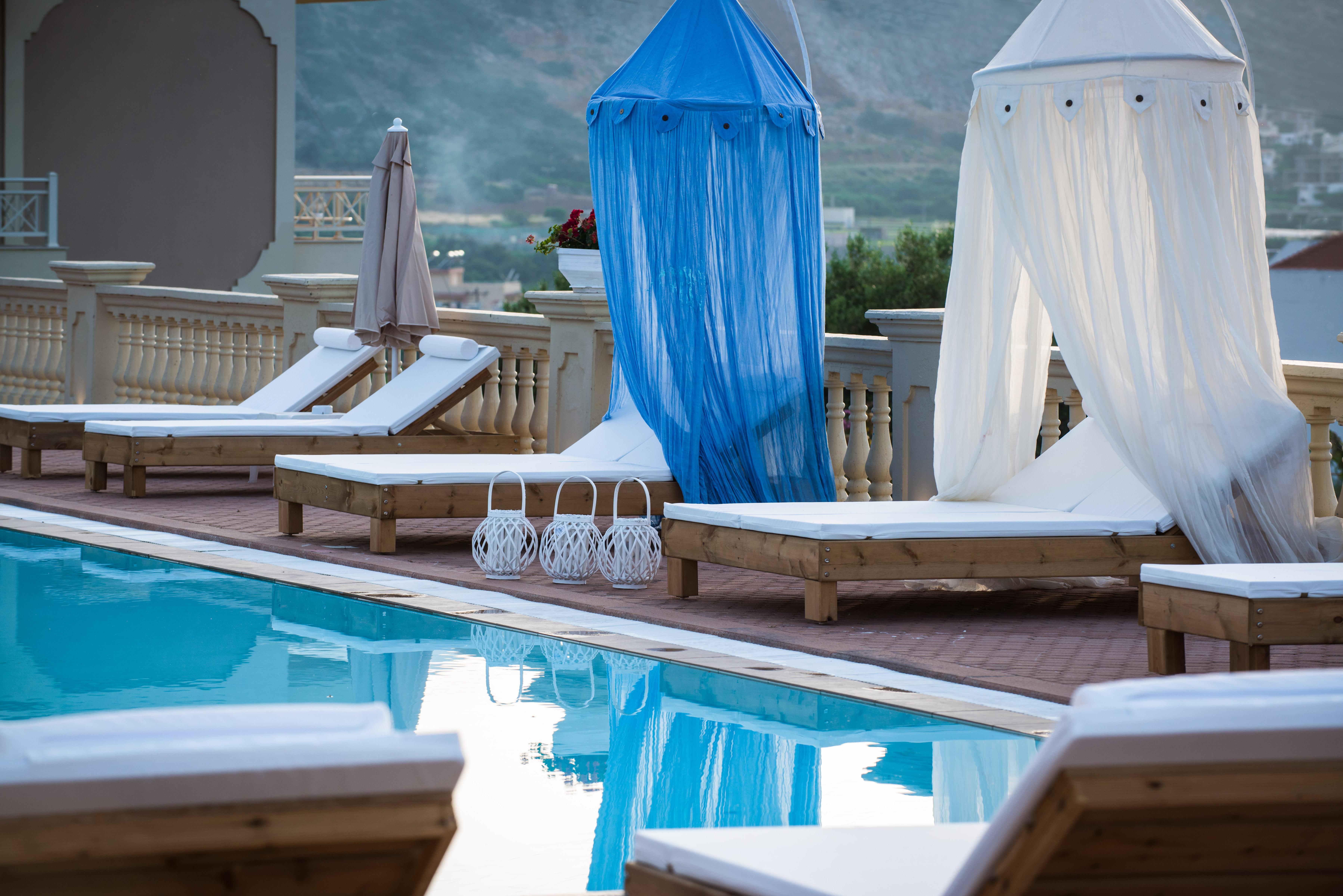 Notos Heights & Aparthotel 3*