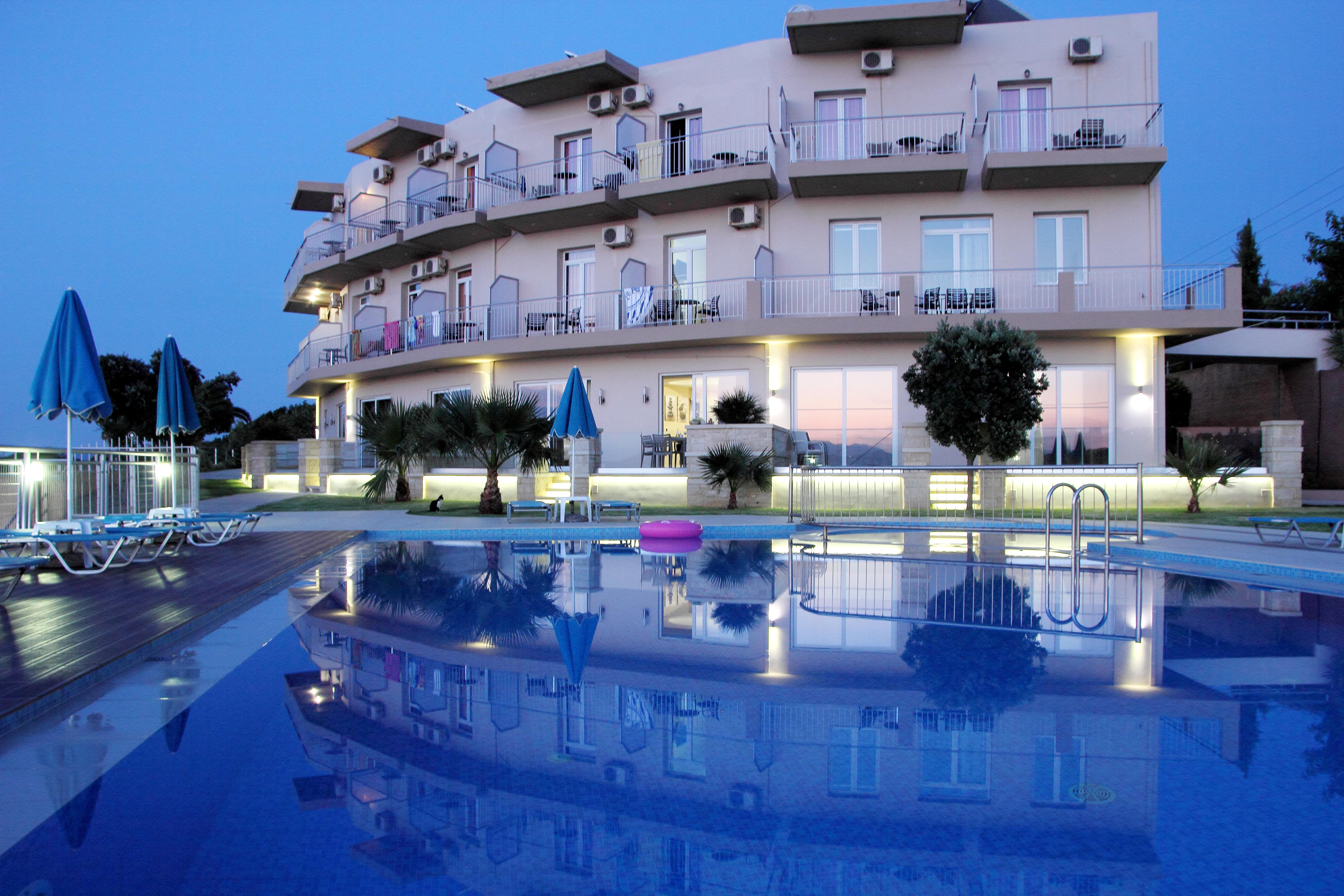 Hotel Renieris Stalos