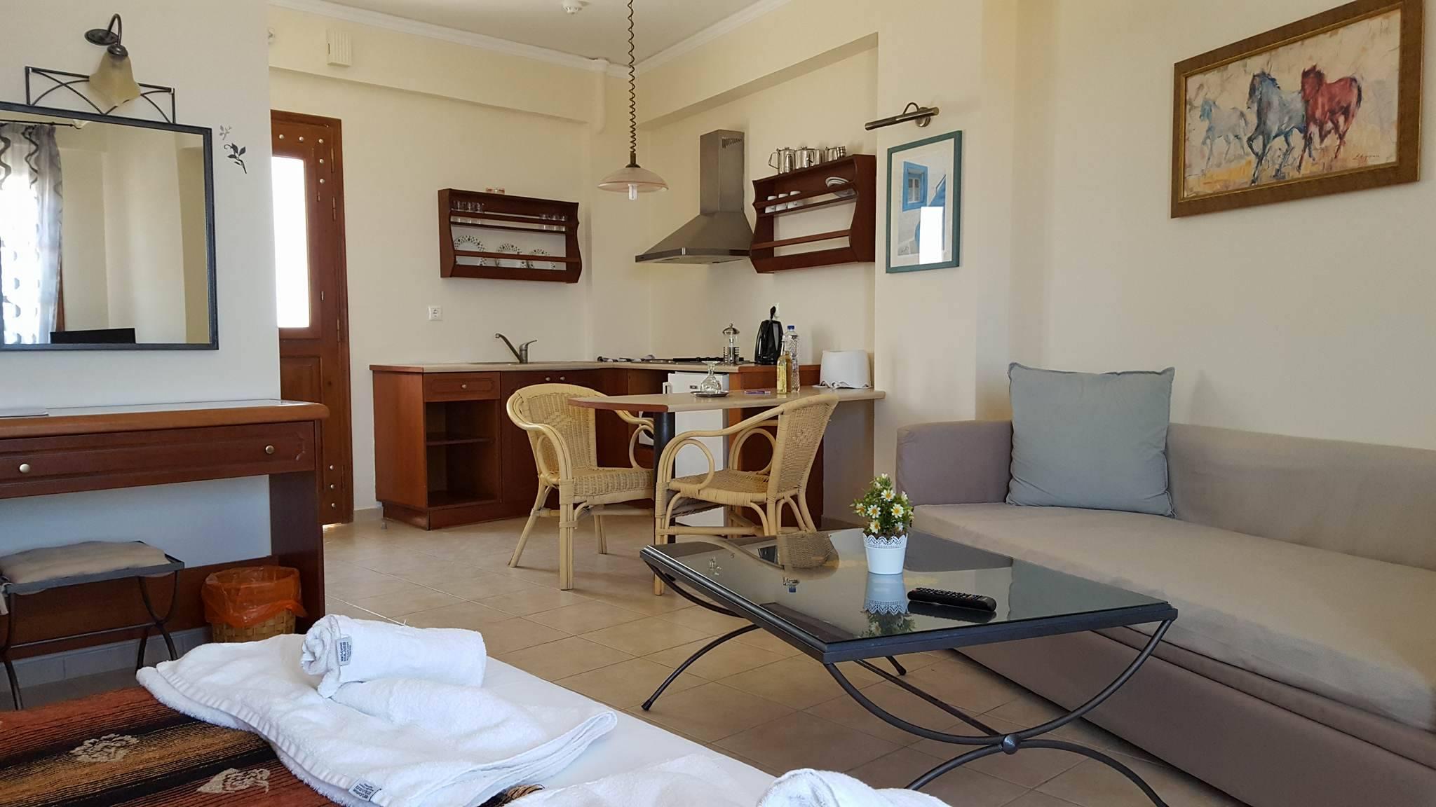 Hotel Amazones Village Hersonissos (Crete)