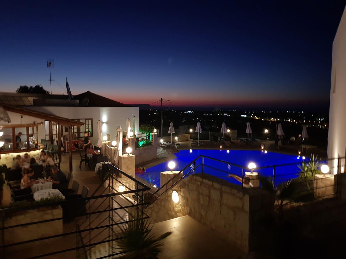 Hotel Amazones Village