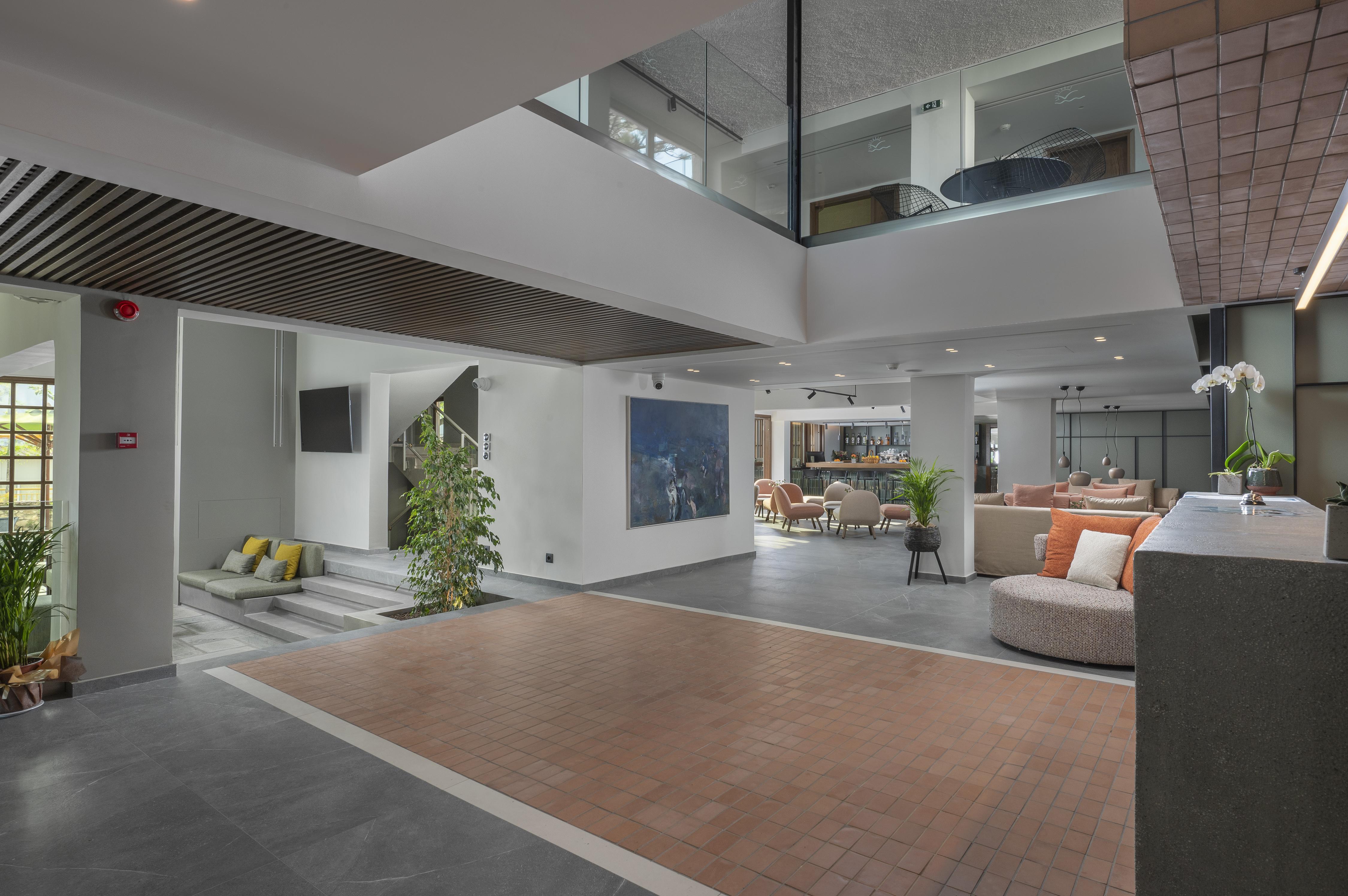 Alkyon Hotel 4*
