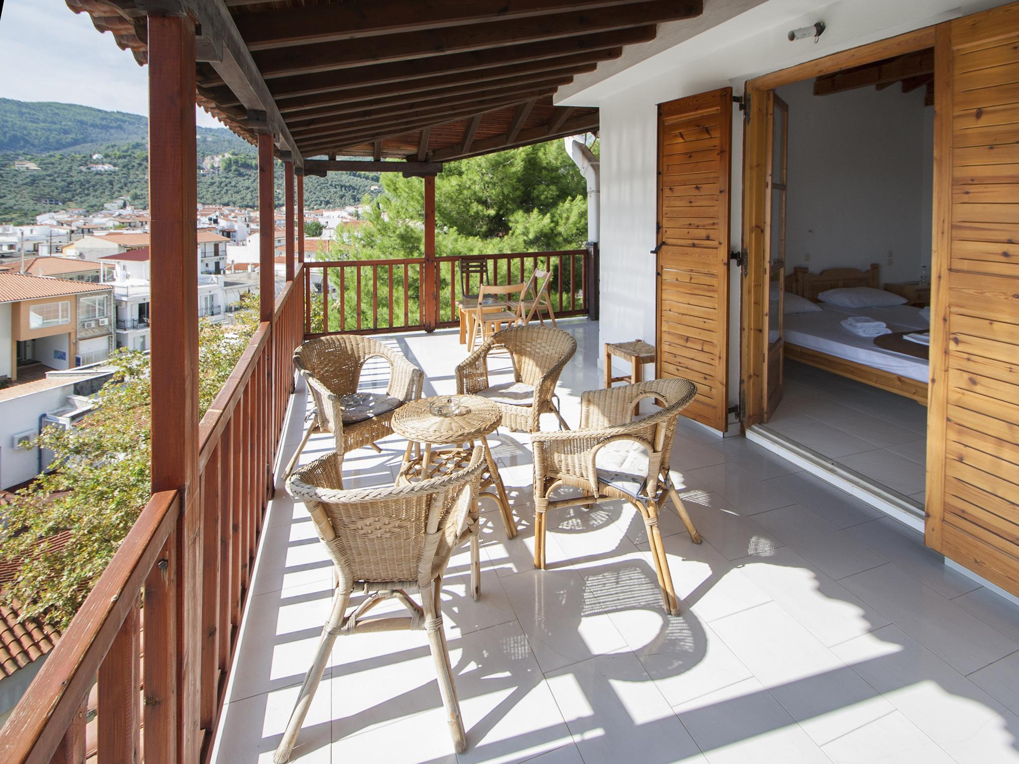 Eliza 2* Skiathos Town