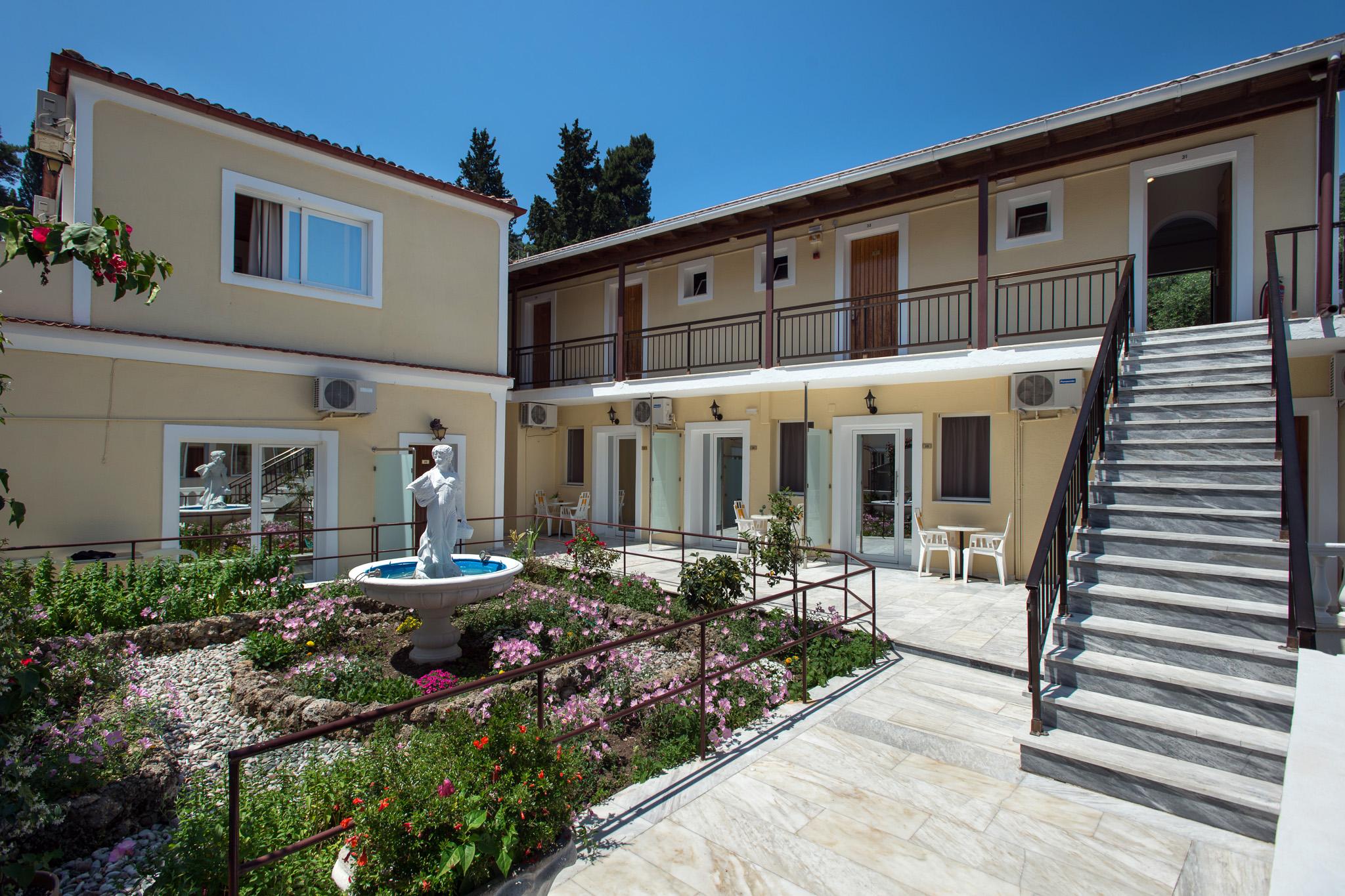 Hotel Kaiser Bridge 3*