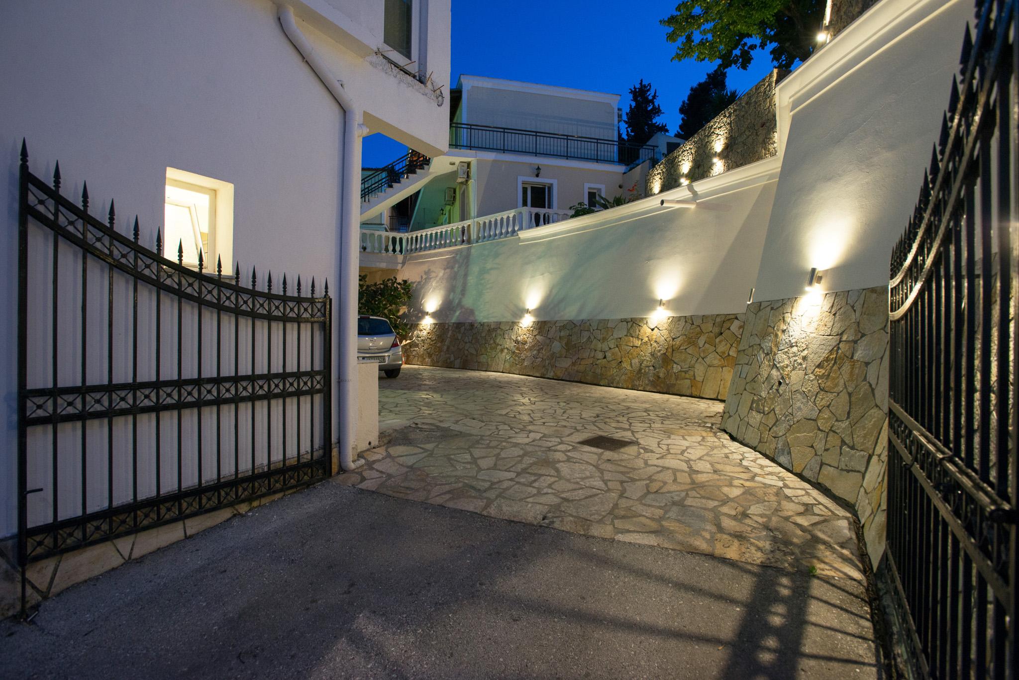 Kaiser Bridge Hotel