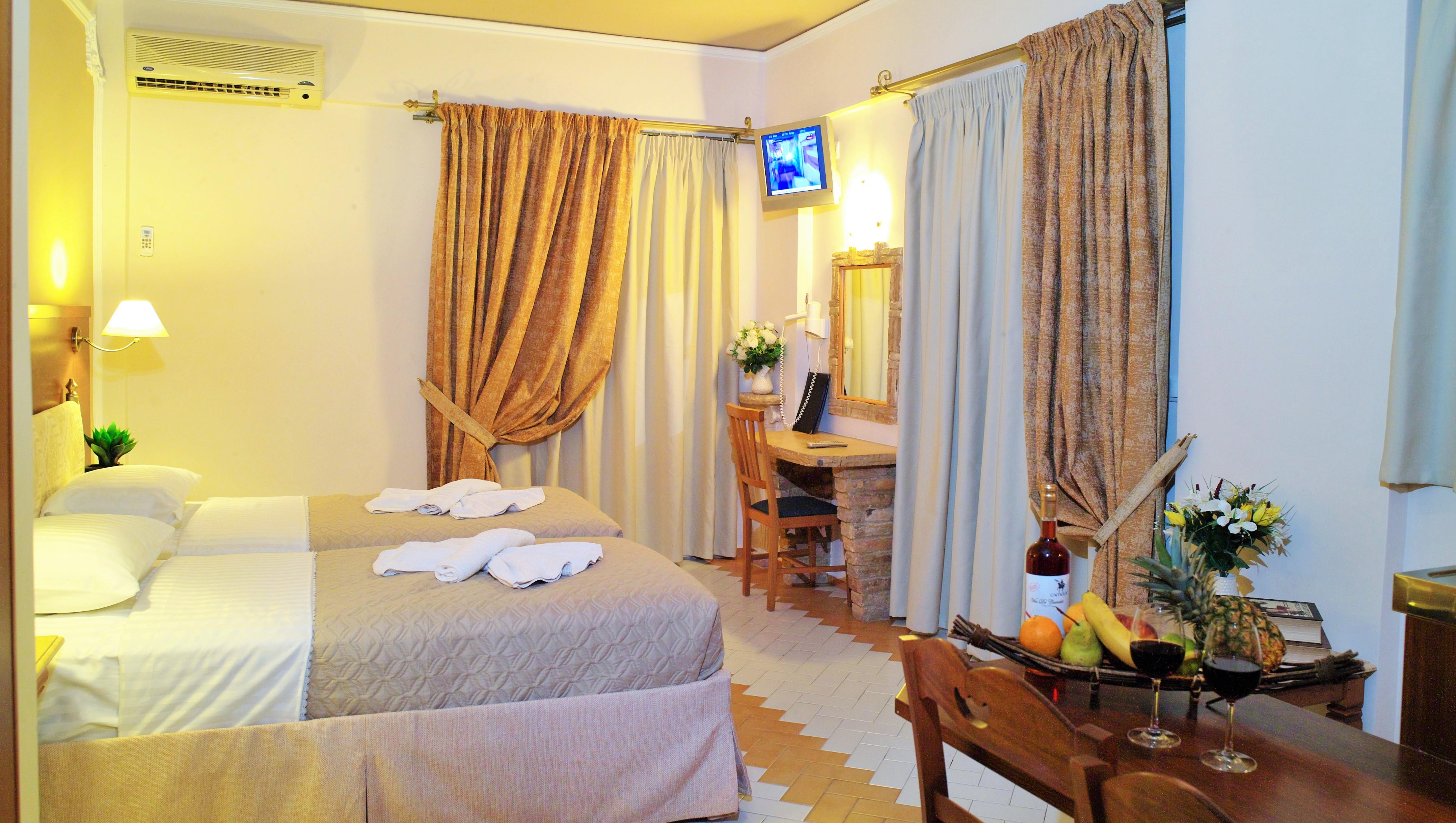 Camelot Royal Beds By Estia Aparthotel 3*