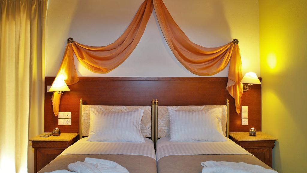 Aparthotel Camelot Royal Beds By Estia 3*