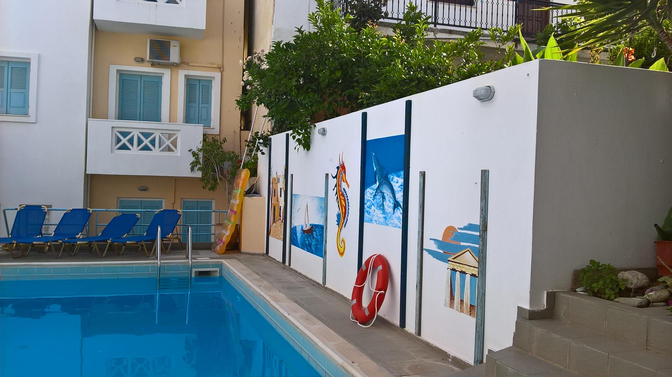 Aparthotel Renia