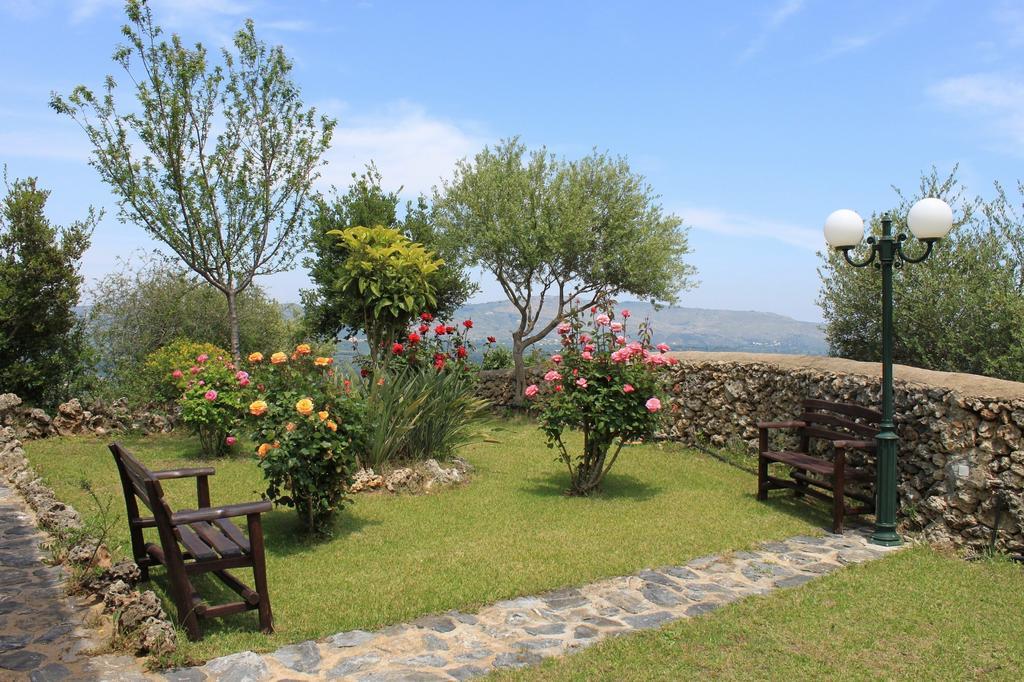 Villa Aspalathos *