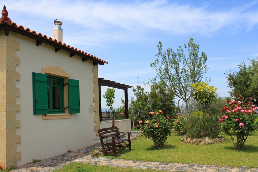 Aspalathos Villa *