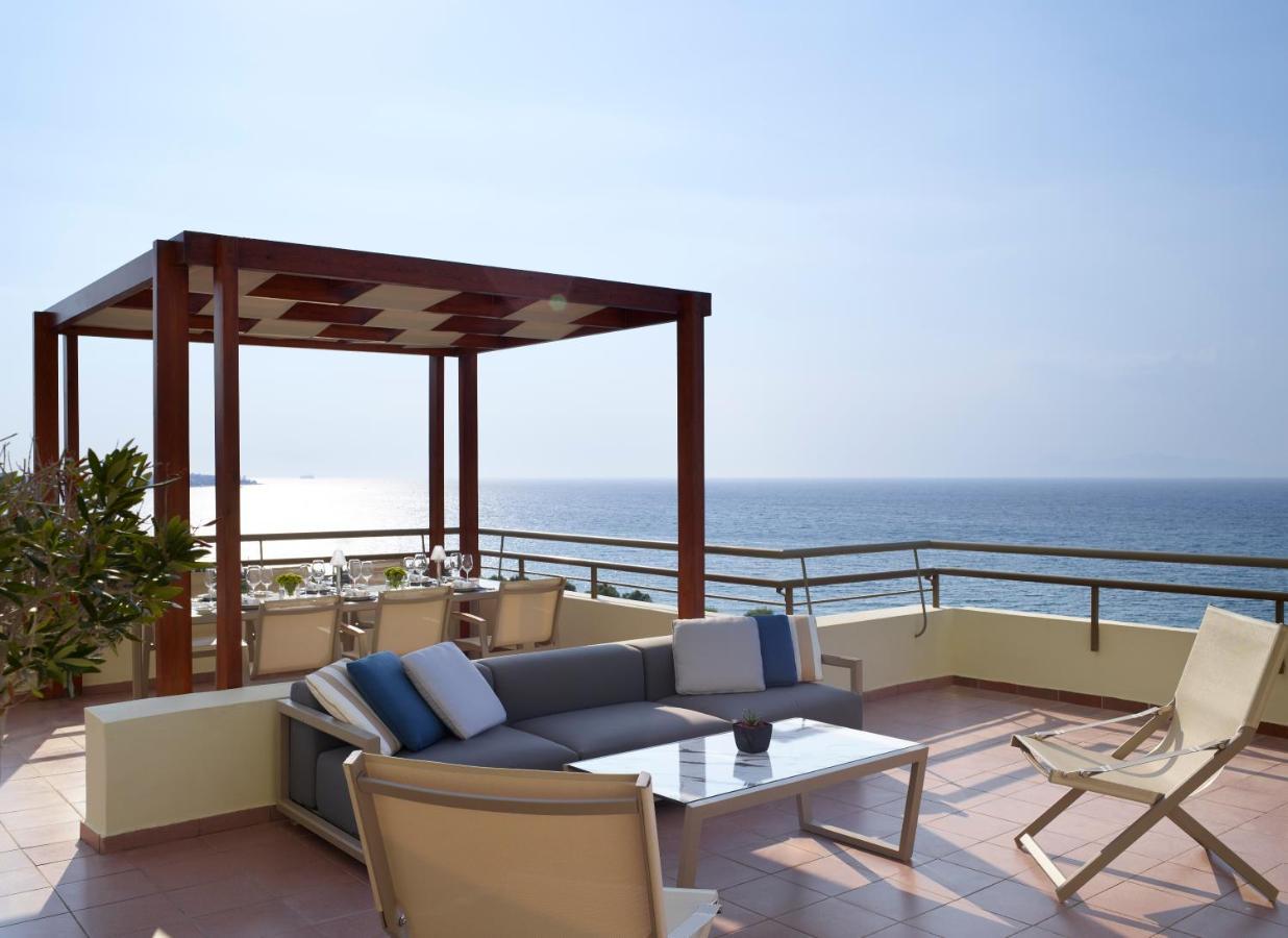 Hotel Amus &