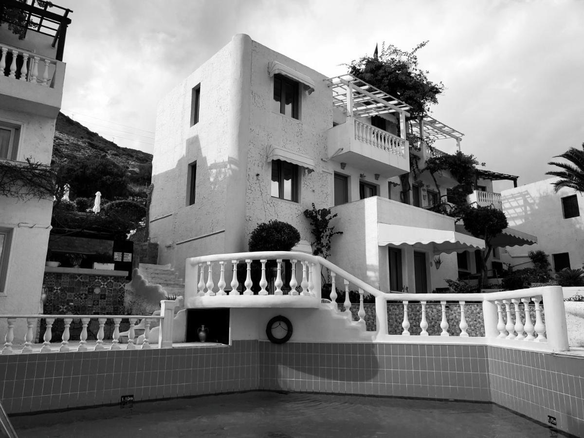 In - Gorgeous For 2 People, Swimming Pool And Sea View Hersonissos (Crete)