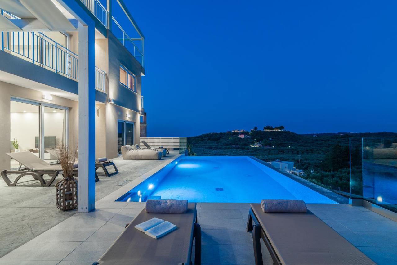 Spartakos Luxury 3 Planos (Zakynthos)