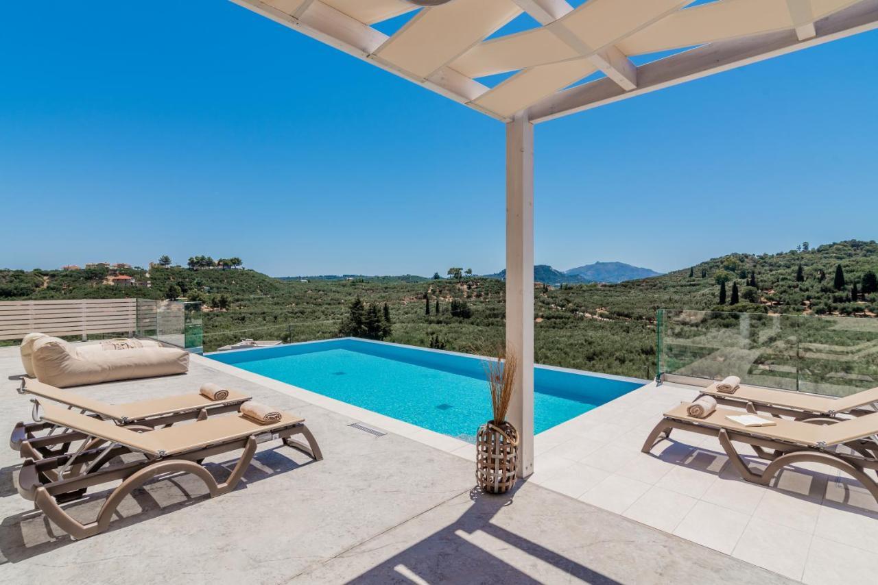 Villa Spartakos Luxury 3