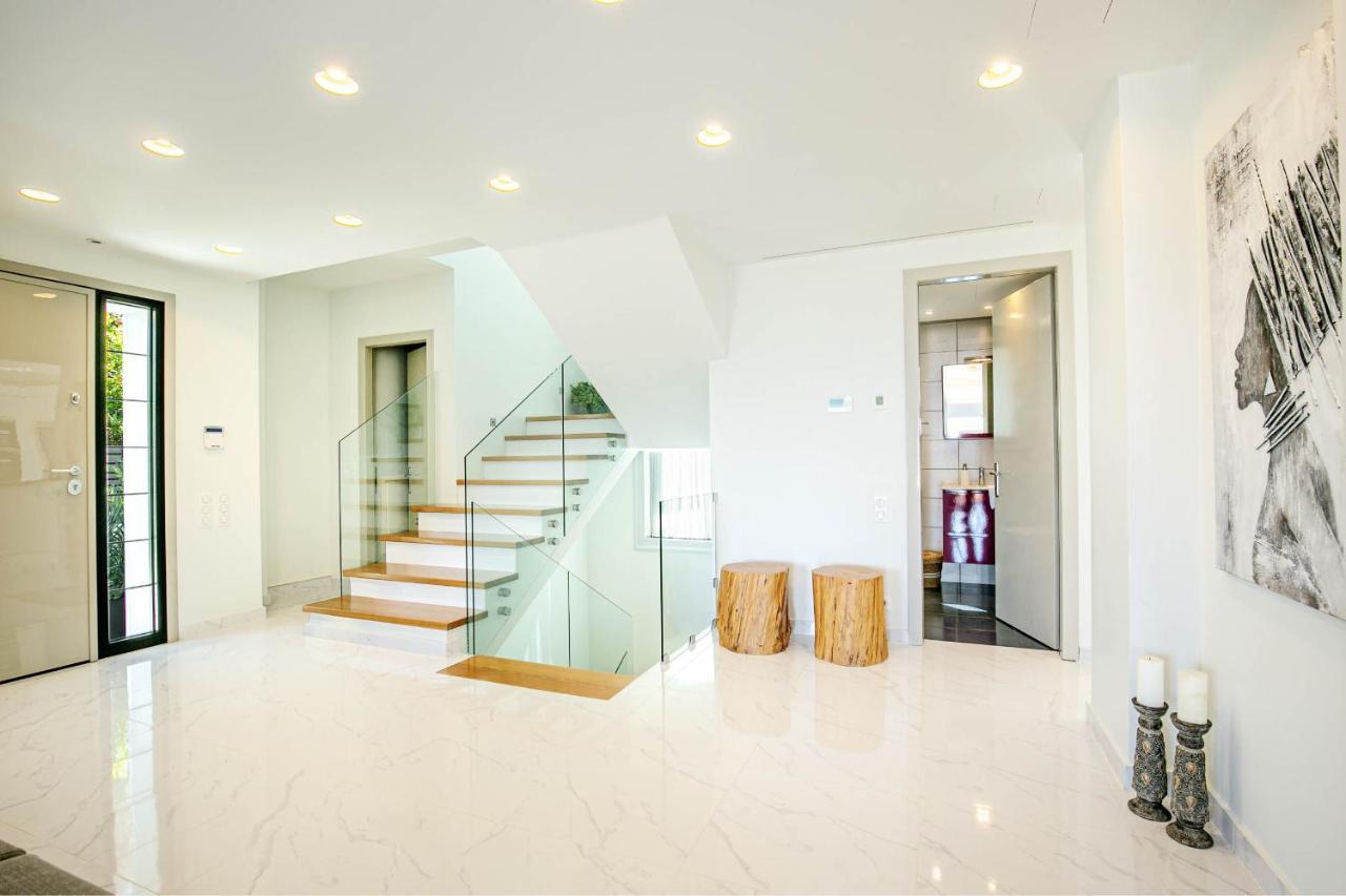 White Pearl Premium Corfu Villa *