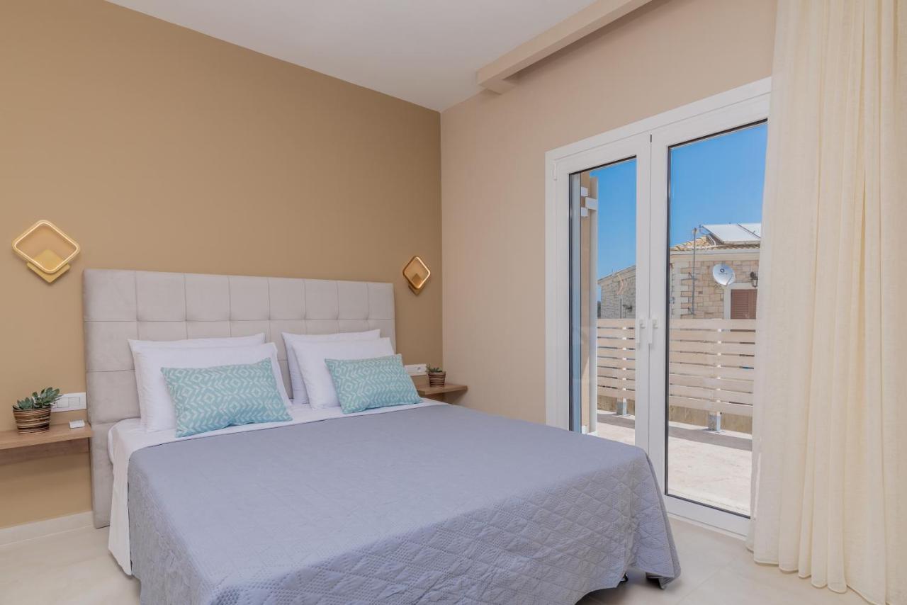 Spartakos Luxury 3 Villa *