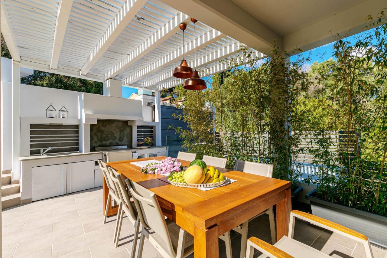 White Pearl Premium Corfu Villa