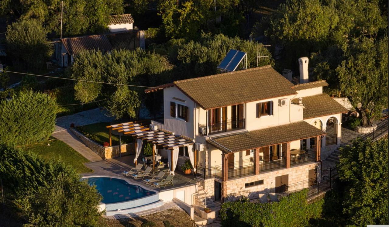 Villa Verde Villa *