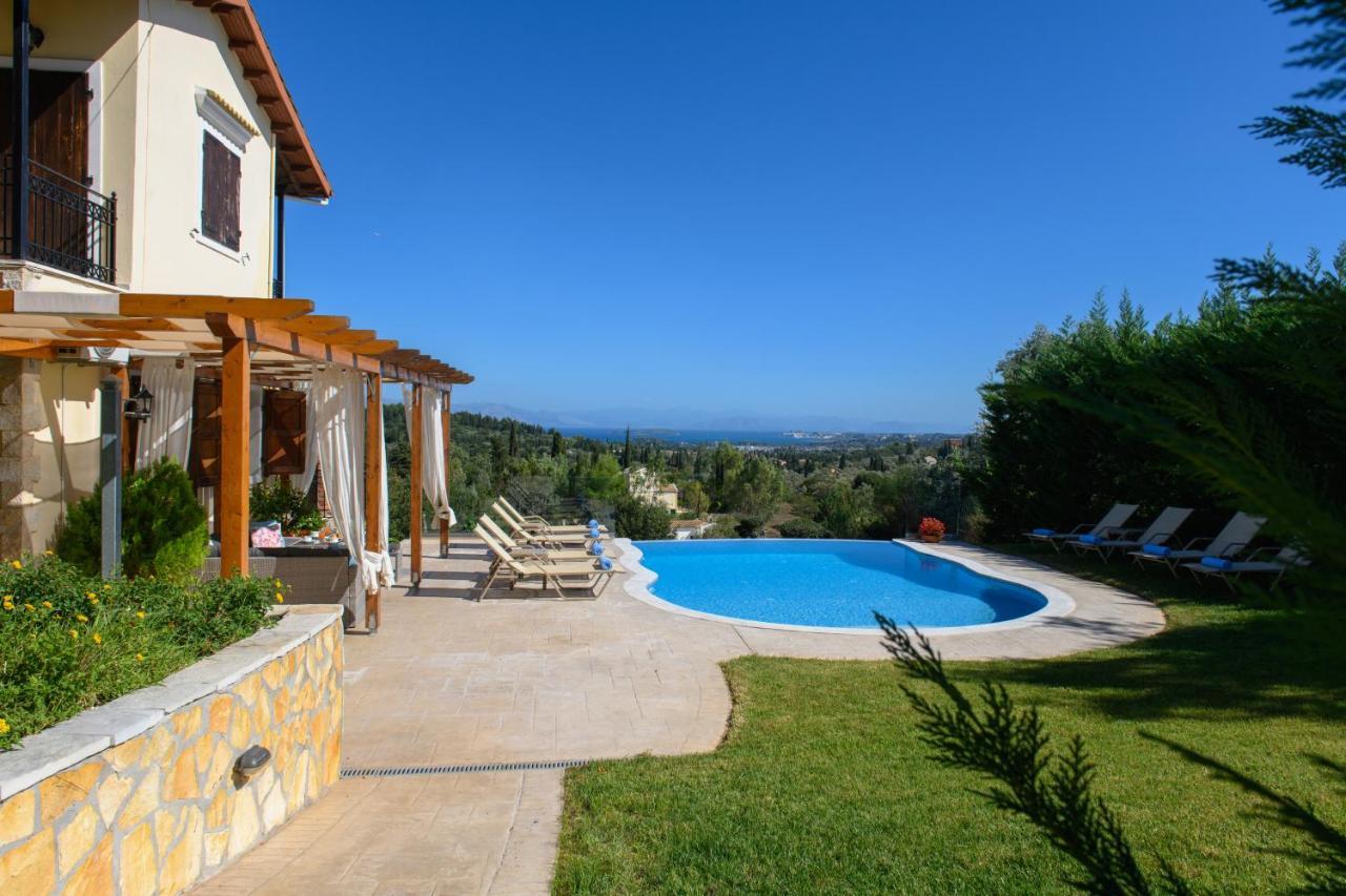 Villa Verde Villa *