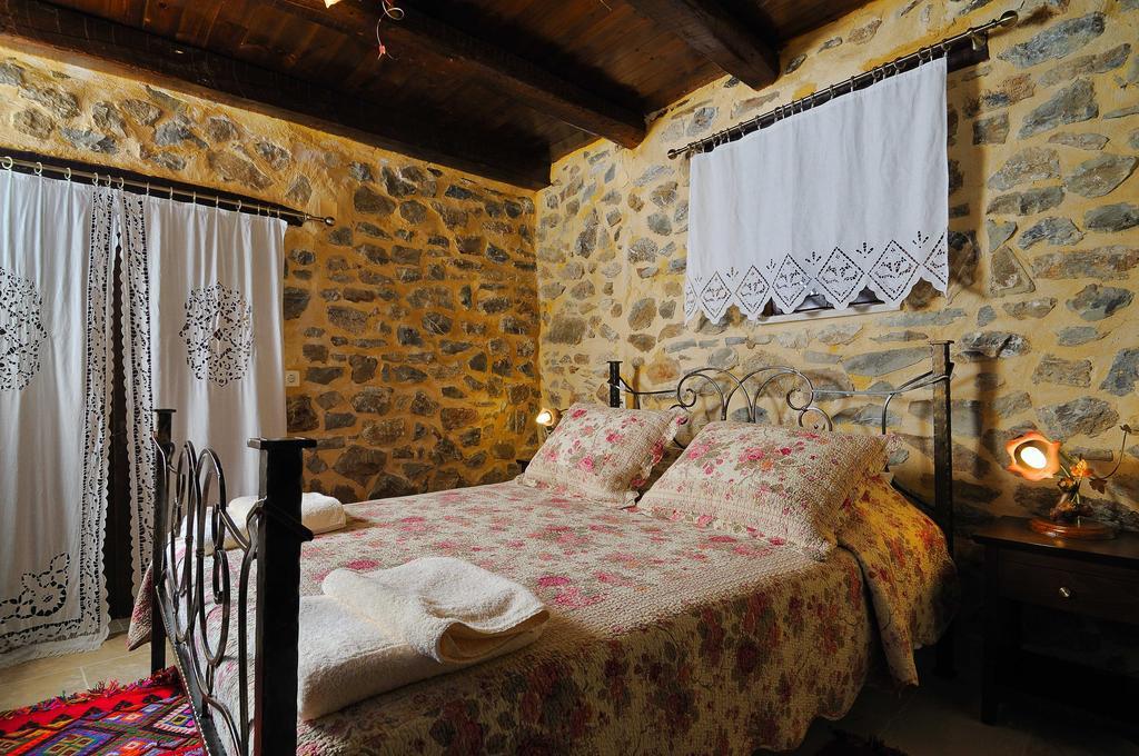 Aparthotel Thalori Traditional Ecotourism Village