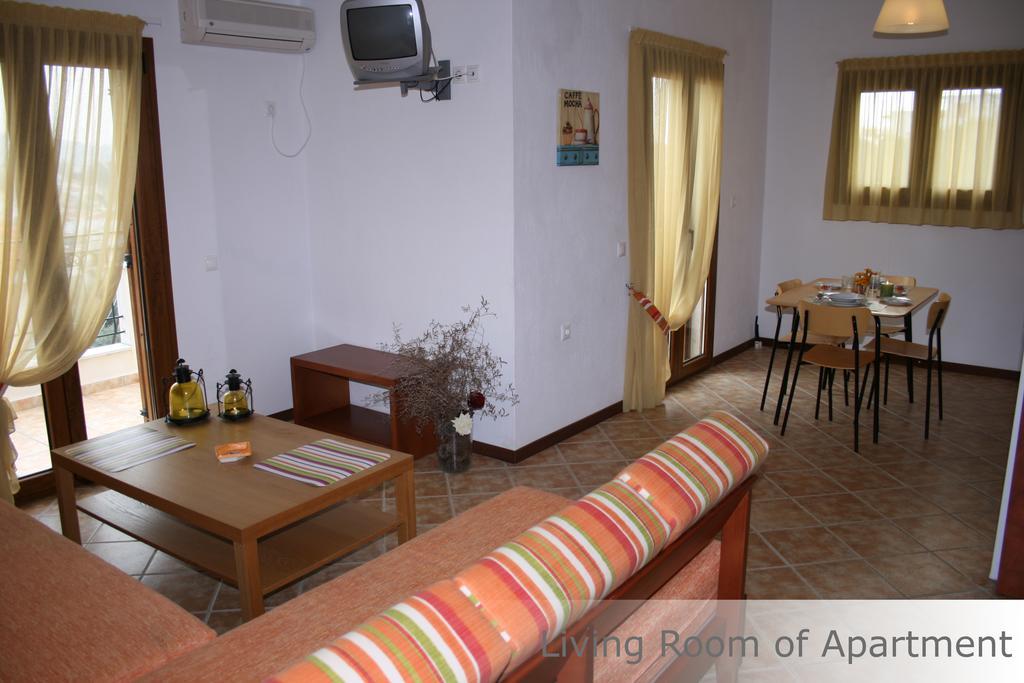 Aparthotel Eye Q Seaview Skiathos Town