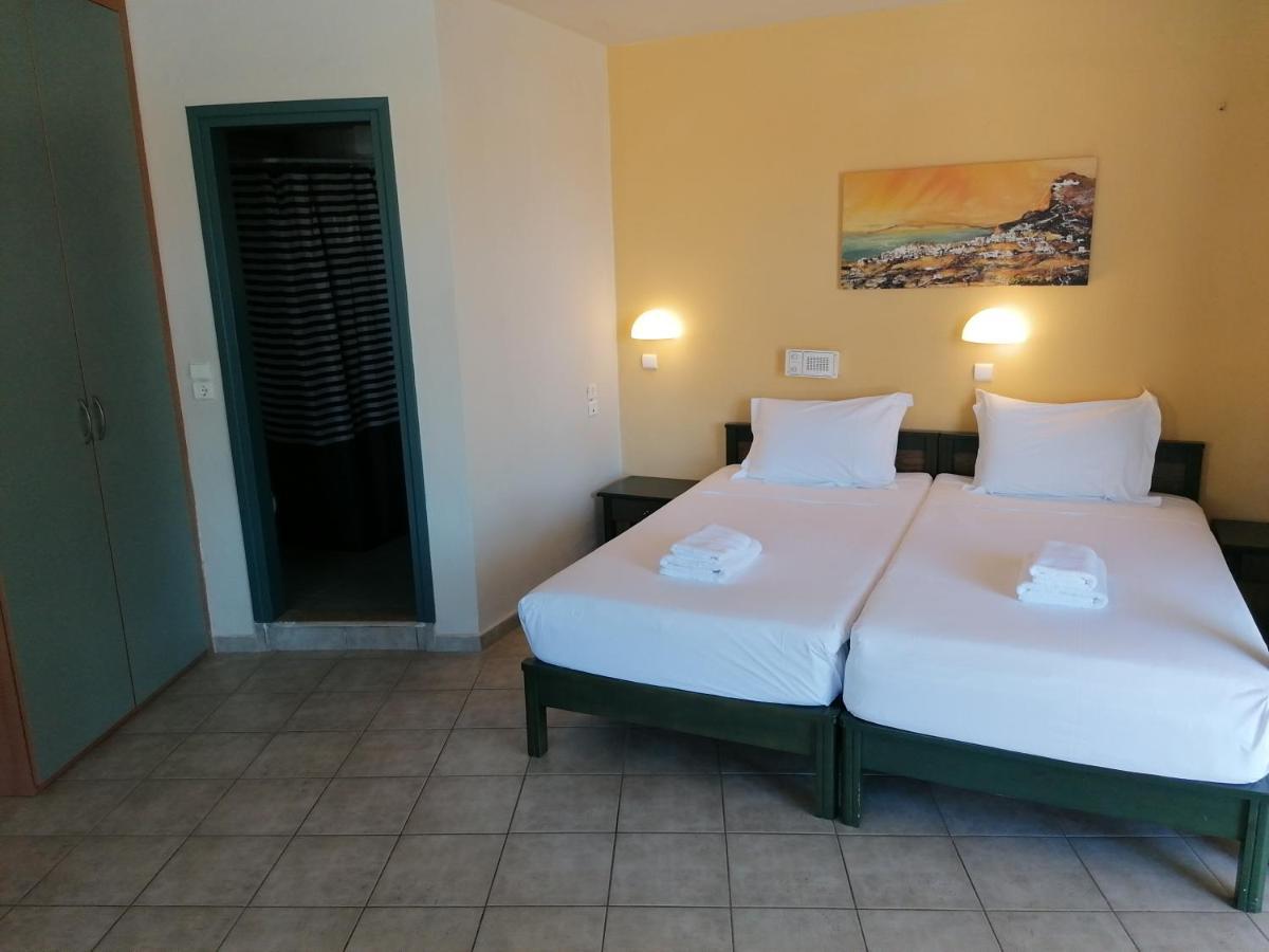 Aparthotel Villiana 3*