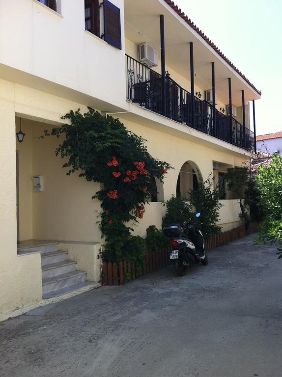 Guest house Eleni's House Skiathos Town