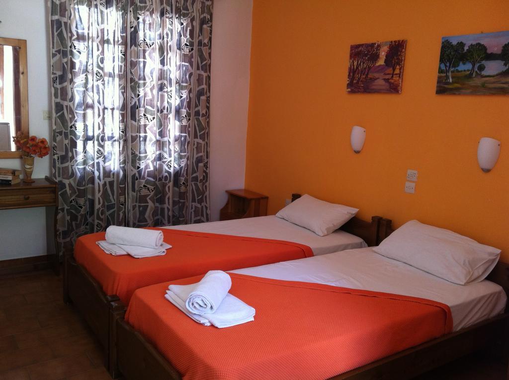 Guest house Eleni's House Skiathos Town