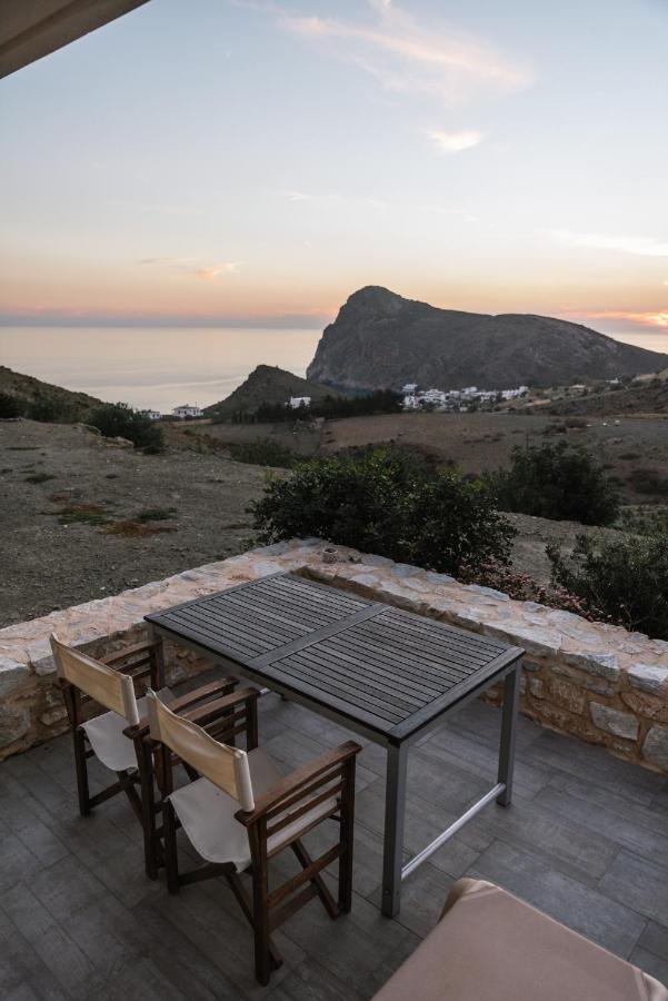 Hideaway Southcrete Lentas