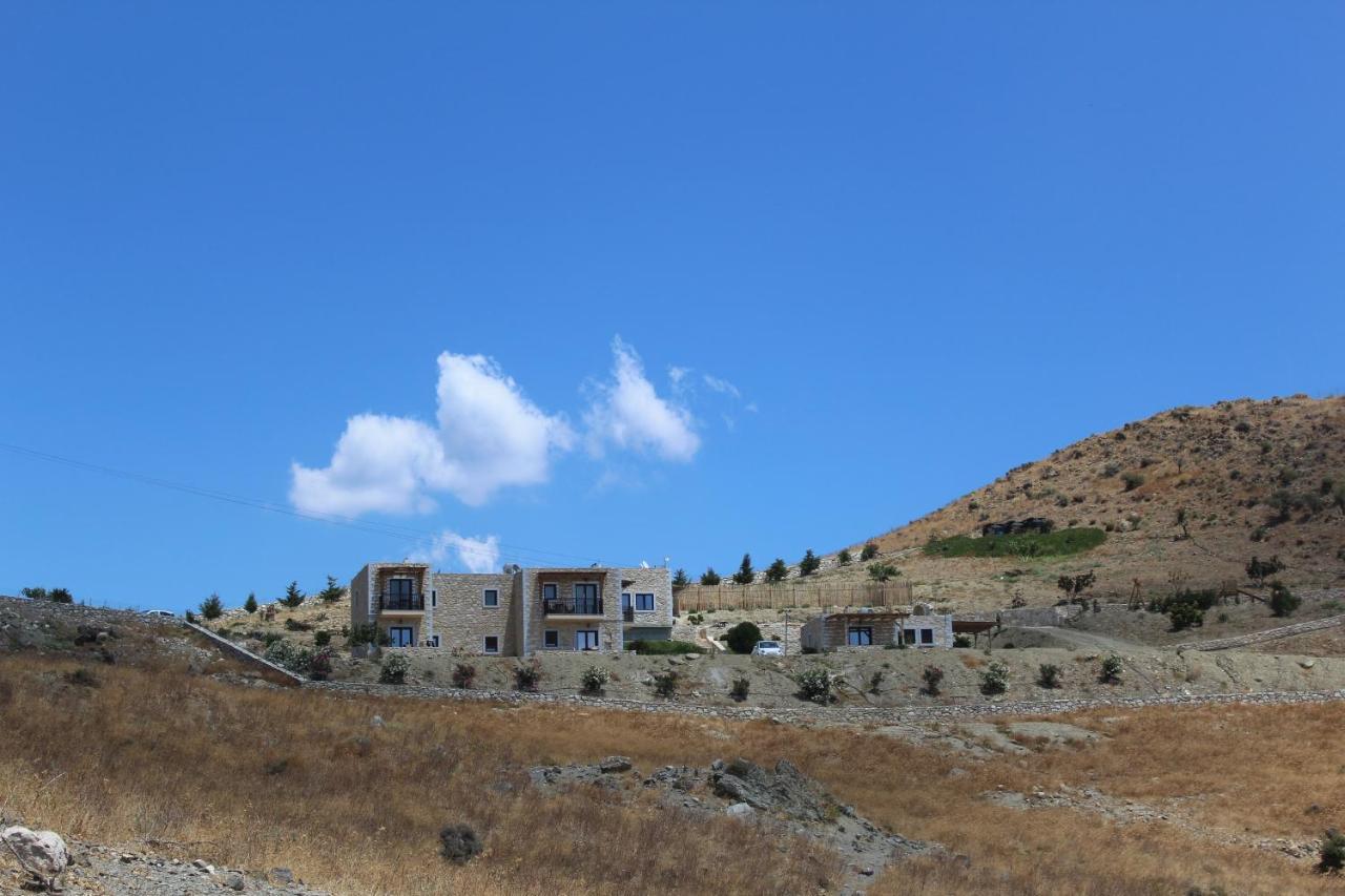 Hideaway Southcrete *