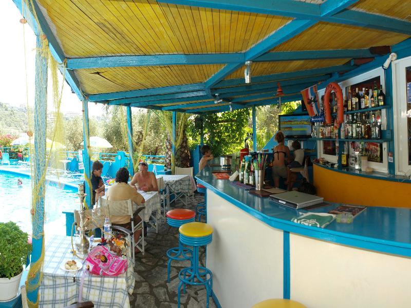 Nicolas And Aparthotel Megali Ammos (Skiathos)